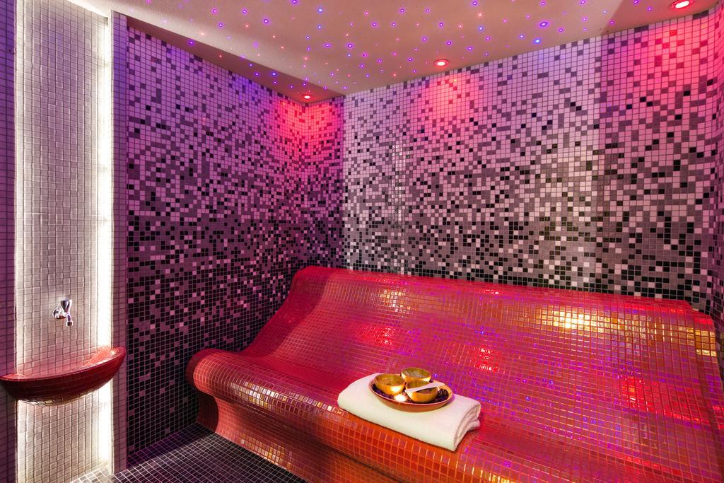 Z-Hotel Business & Spa Отвоцк Екстер'єр фото